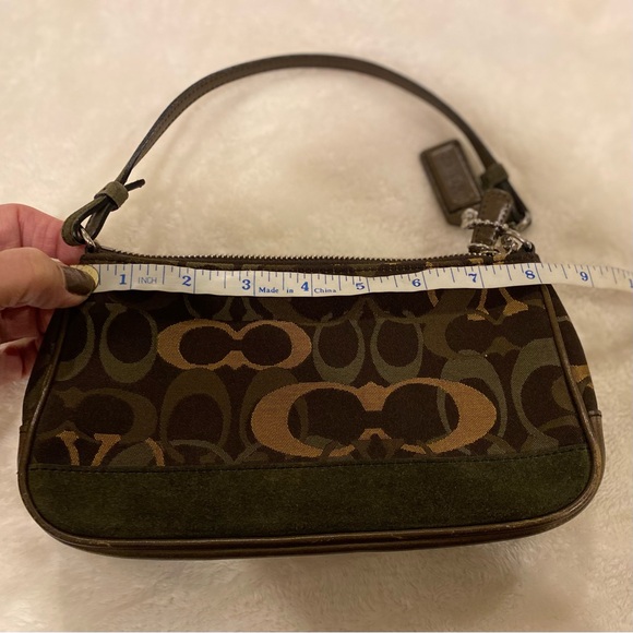 Coach Vintage Camouflage Monogram Wristlet - Picture 14 of 15